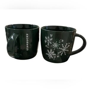 Set of 2 Starbucks Dark Green Snowflake Coffee Mugs 14 fl oz